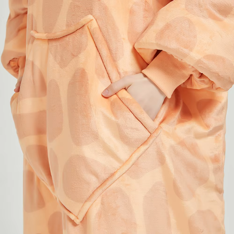 Snuggy Giraffe